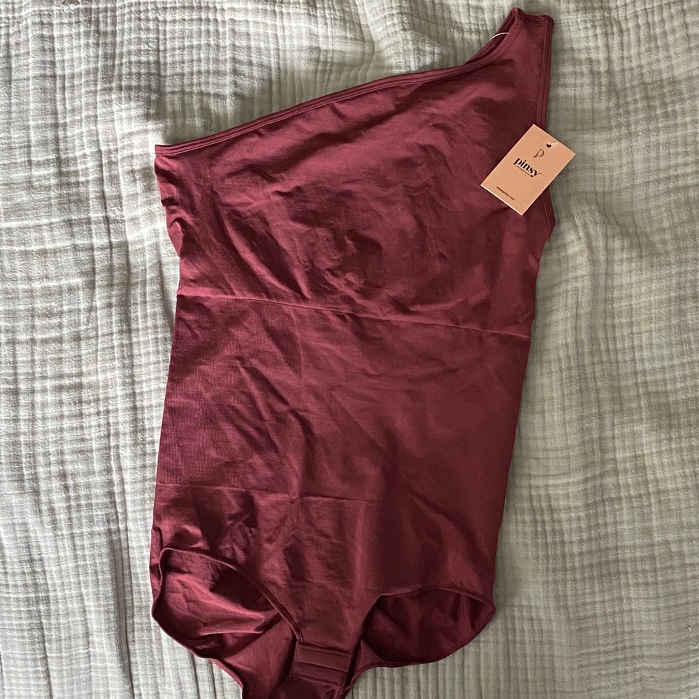 Elegant One-Shoulder Maroon Bodysuit